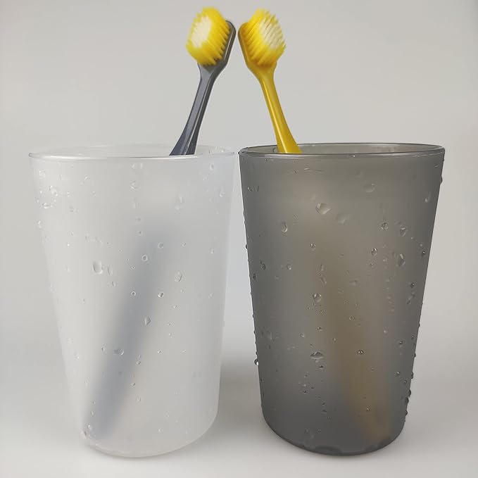 Simple Drinking Cup, Household Plastic Cup, Couple Toothbrush Holder, Large Capacity 300ml (10 oz) Mug (300 ml). (Translucent Black & White)