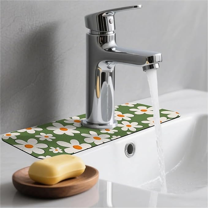 Kitchen Sink Splash Guard，White daisy Faucet Mat Sink Gadgets-Super Absorbent Fast Drying Mat Drip Catcher for Kitchen, Bathroom,Sink Mat, Dish Drying Mat, Bathroom(15" X 5.5" )
