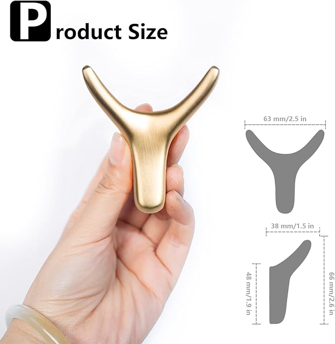 CARAGO Coat Hooks, Towel Hooks for Bathroom,3 Packs Metal Heavy Duty Wall Hooks, Suitable for Cloakroom, Living Room, Bathroom, for Hanging Clothes, Hats, Bags, Kitchenware, Towels (Golden Brushed)