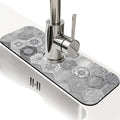 Kitchen Sink Splash Guard，Retro hexagonal tiles Faucet Mat Sink Gadgets-Super Absorbent Fast Drying Mat Drip Catcher for Kitchen, Bathroom,Sink Mat, Dish Drying Mat, Bathroom(15" X 5.5" )