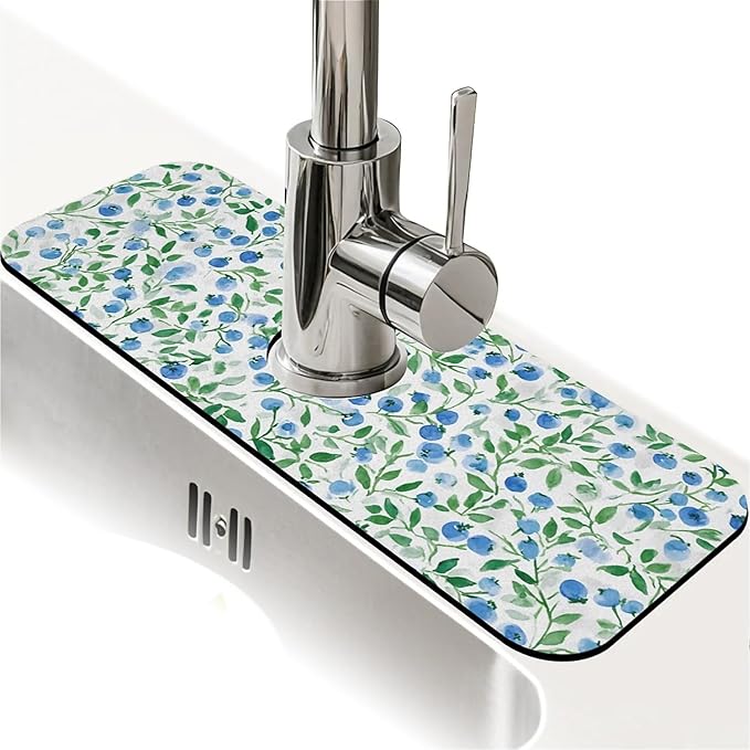 Kitchen Sink Splash Guard，Watercolor blueberries Faucet Mat Sink Gadgets-Super Absorbent Fast Drying Mat Drip Catcher for Kitchen, Bathroom,Sink Mat, Dish Drying Mat, Bathroom(15" X 5.5" )