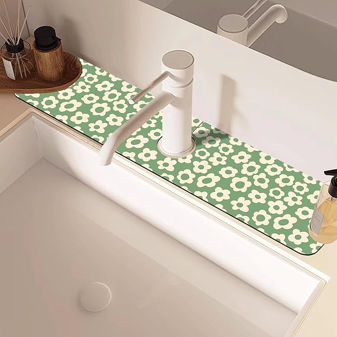 Vintage Groovy Flowers Sink Faucet Absorbing Mat Splash Guard Behind Faucet Sink Mat Absorbent Fast Drying Faucet Draining Mat for Bathroom Kitchen 5.5"×24"