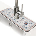 Kitchen Sink Splash Guard，Geometrically complex flowers Faucet Mat Sink Gadgets-Super Absorbent Fast Drying Mat Drip Catcher for Kitchen, Bathroom,Sink Mat, Dish Drying Mat, Bathroom(15" X 5.5" )