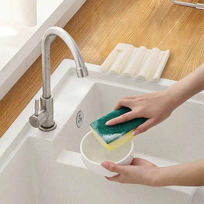 Soap Dish for Shower, Bathroom & Kitchen – Non-Slip, Self-Draining Design to Keep Soap Dry, Extend Soap Life – Easy to Clean, Compact & Durable (Beige, 1 pcs)