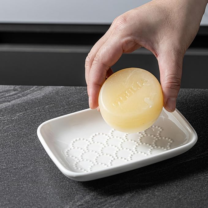 Gomakren Ceramic Soap Dish with Raised Scalloped Design, Versatile Soap Holder & Tray for Bathroom and Kitchen Sink, Prevents Soggy Soap, Rustic Modern Decor, Easy to Clean, White (5.59" x 4.02")