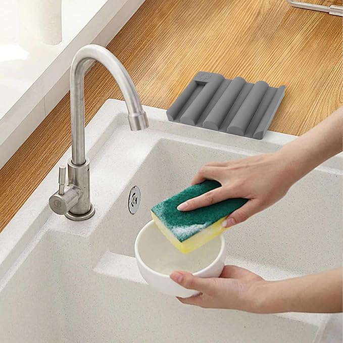 Soap Dish for Shower, Bathroom & Kitchen – Non-Slip, Self-Draining Design to Keep Soap Dry, Extend Soap Life – Easy to Clean, Compact & Durable (Grey, 1 pcs)