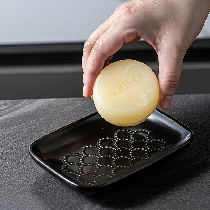 Gomakren Ceramic Soap Dish with Raised Scalloped Design, Versatile Soap Holder & Tray for Bathroom and Kitchen Sink, Prevents Soggy Soap, Rustic Modern Decor, Easy to Clean, Black (5.59" x 4.02")